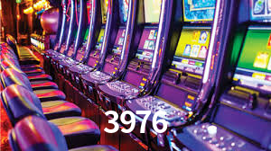 3976